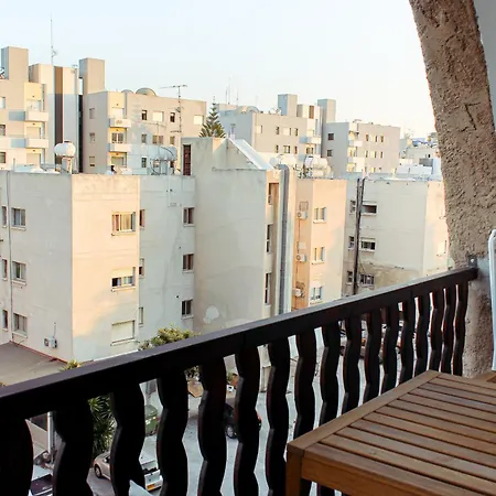 Cozy Studio Apt - Tourist Area Collection Limassol Exterior photo