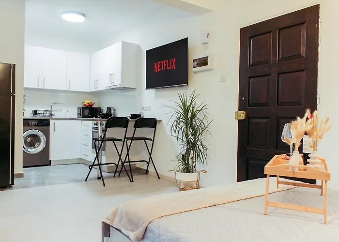 Cozy Studio Apt - Tourist Area Collection