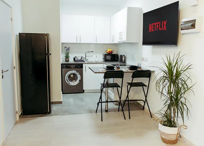 Cozy Studio Apt - Tourist Area Collection